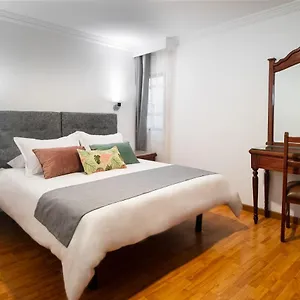 https://el-virrey.hotels-bogota.net